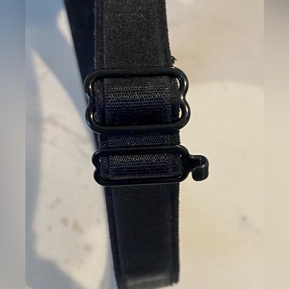 Chantelle 2196, Modern Invisible Plunge Memory Foam Bra. Size 36DD - Picture 5 of 10